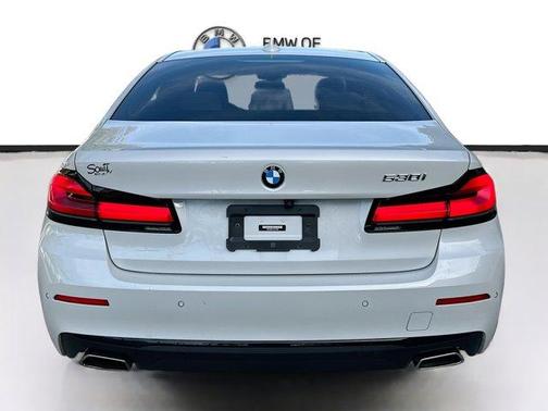 2023 BMW 530 i