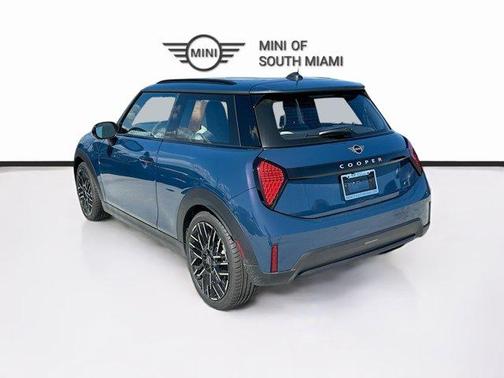 2025 MINI Hardtop Cooper