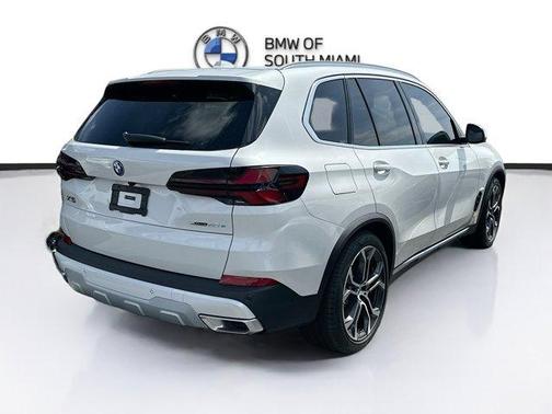 Mineral White Metallic 2026 BMW X5 PHEV xDrive50e