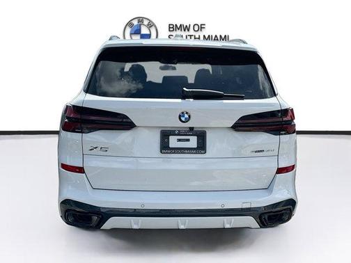 Mineral White Metallic 2026 BMW X5 PHEV xDrive50e
