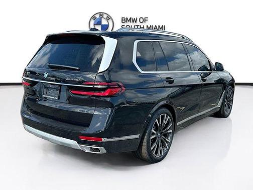 2026 BMW X7 xDrive40i