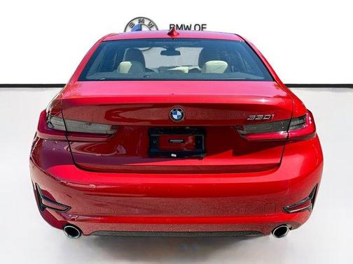 2019 BMW 330 i