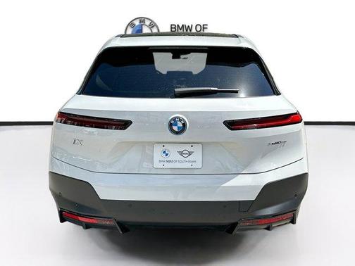 Alpine White 2023 BMW iX xDrive50