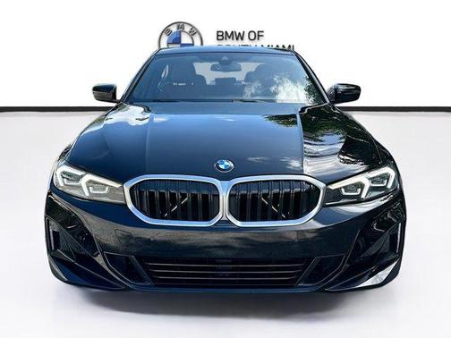 2023 BMW 330 i