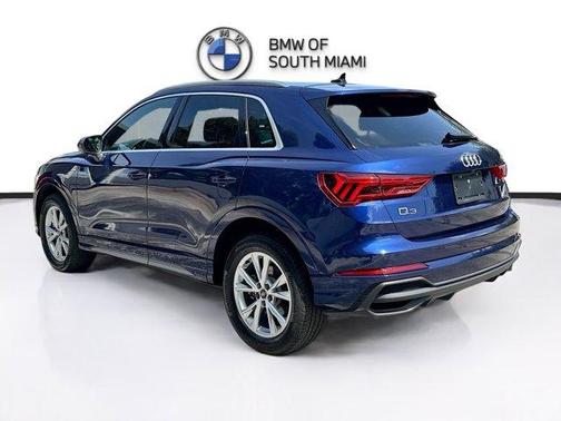 2024 Audi Q3 45 S line Premium