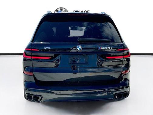 2025 BMW X7 M60i