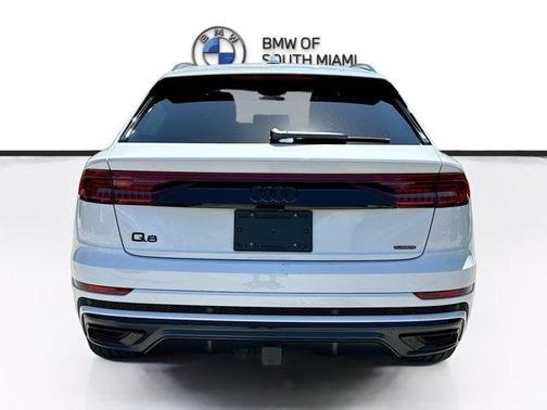Glacier White Metallic 2023 Audi Q8 55 Premium Plus