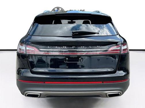 2022 Lincoln Nautilus Standard