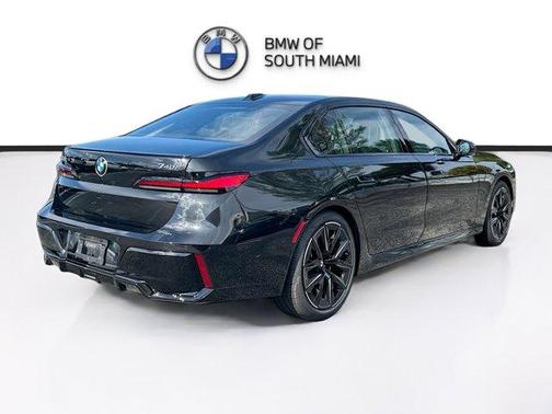 2026 BMW 740 i