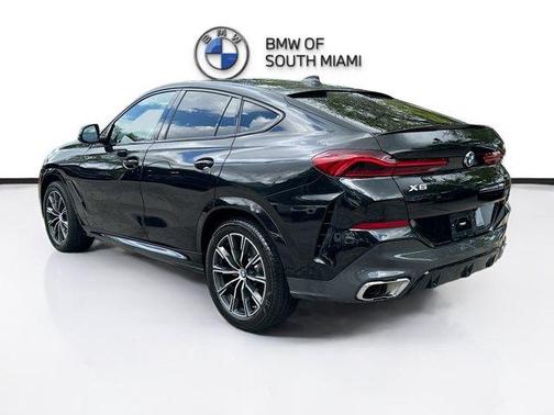 2023 BMW X6 xDrive40i
