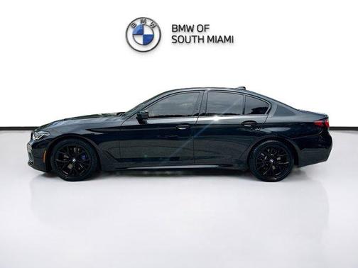 2021 BMW 530 i