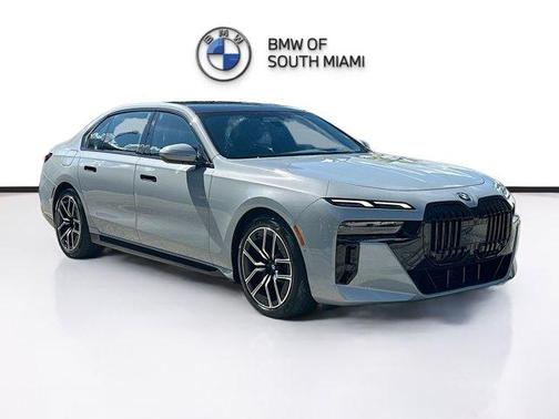 2023 BMW 740 i