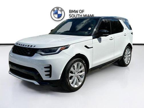 2024 Land Rover Discovery P300 Dynamic SE