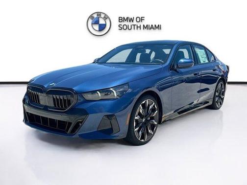 2025 BMW 530 i