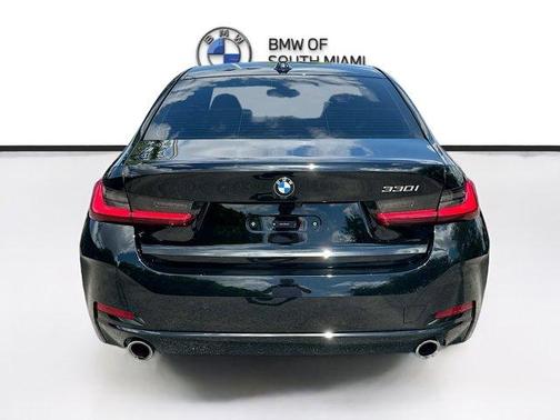 2024 BMW 330 i