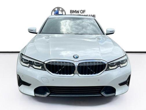2020 BMW 330 i