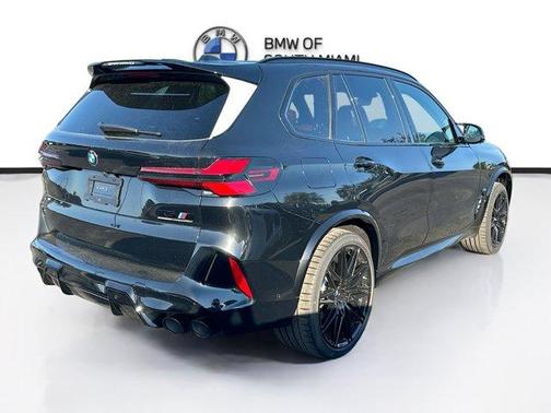 Black Sapphire Metallic 2026 BMW X5 M Competition