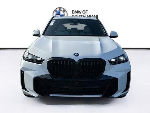 Alpine White 2026 BMW X5 PHEV xDrive50e