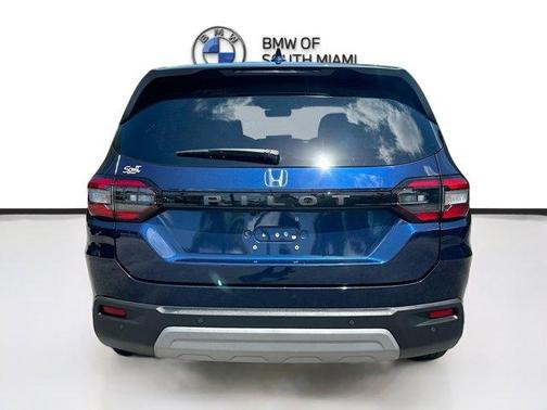 2023 Honda Pilot EX-L 8-Passenger