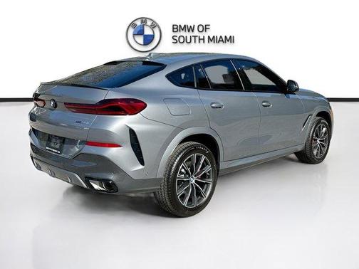 2026 BMW X6 xDrive40i