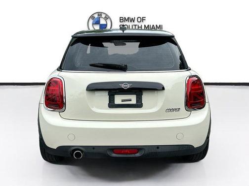 2021 MINI Hardtop Cooper