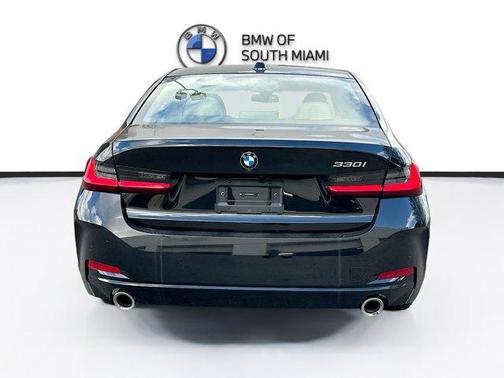 2025 BMW 330 i