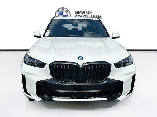 Alpine White 2026 BMW X5 PHEV xDrive50e
