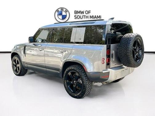 2021 Land Rover Defender 110 SE