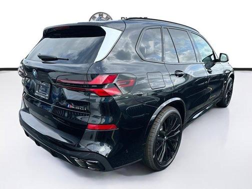 Black Sapphire Metallic 2026 BMW X5 M60i