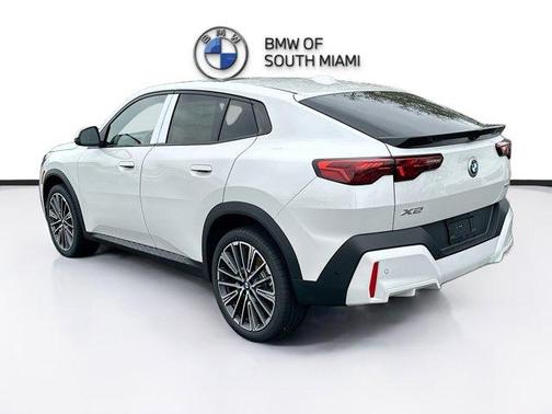 2026 BMW X2 xDrive28i