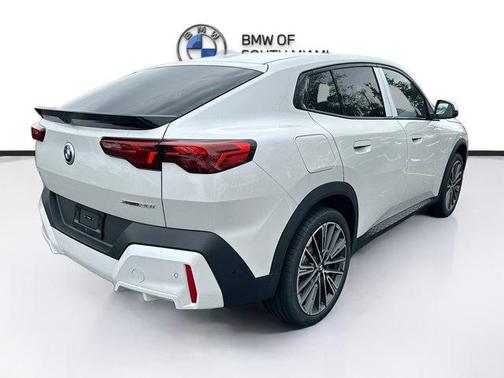 2026 BMW X2 xDrive28i