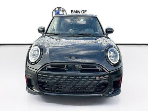 Midnight Black 2025 MINI Hardtop ICONIC
