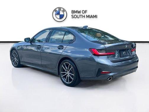 2022 BMW 330 i