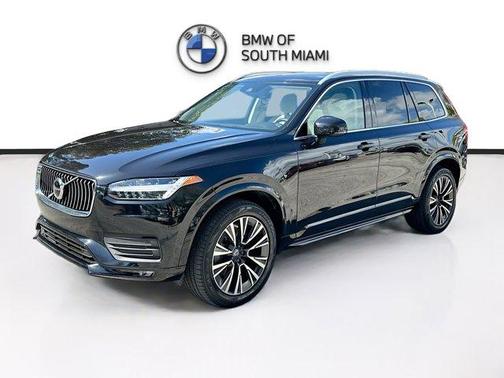 2020 Volvo XC90 T5 Momentum 7 Passenger