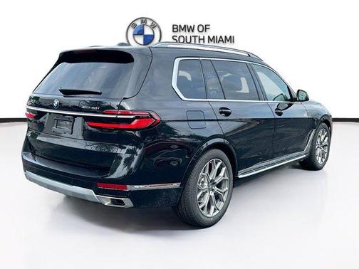 2026 BMW X7 xDrive40i