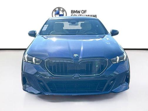 2026 BMW 530 i