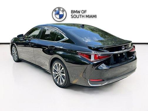 Obsidian Black 2020 Lexus ES 300h Base