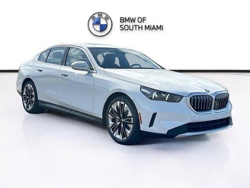2026 BMW 530 i