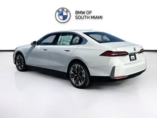 2026 BMW 530 i