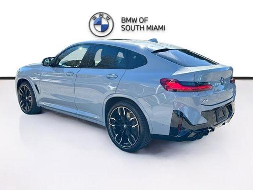 2023 BMW X4 M40i