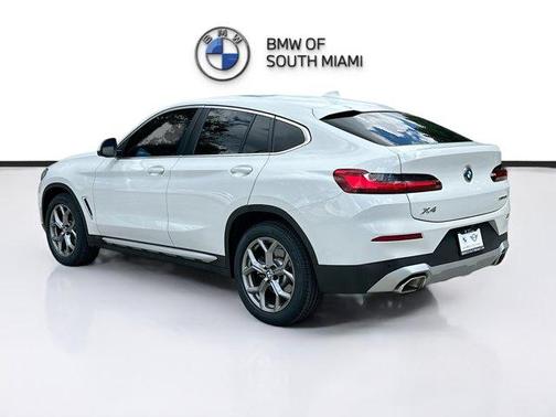 2024 BMW X4 xDrive30i