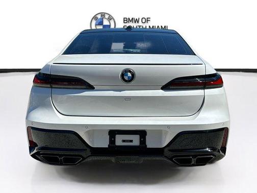 2024 BMW 760 760i xDrive