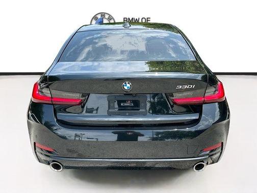 Black Sapphire Metallic 2025 BMW 330 i