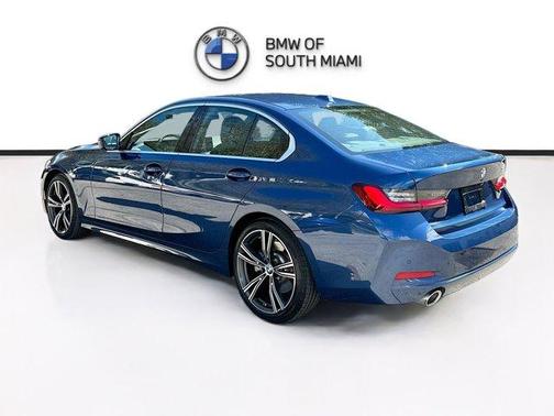 2024 BMW 330 i