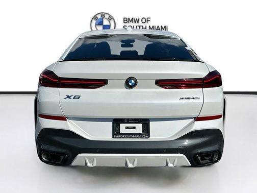2026 BMW X6 xDrive40i