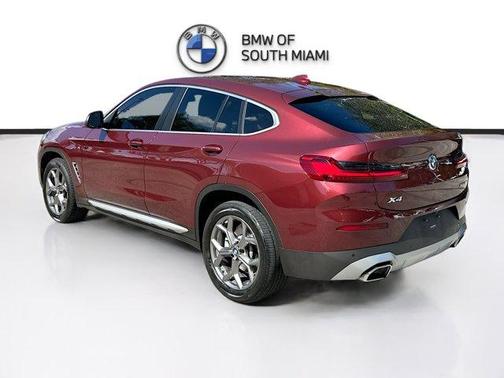 2022 BMW X4 xDrive30i