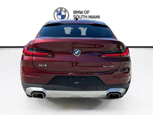 2022 BMW X4 xDrive30i