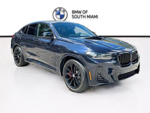 2023 BMW X4 M40i