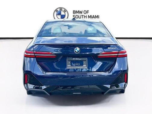 2026 BMW 530 i