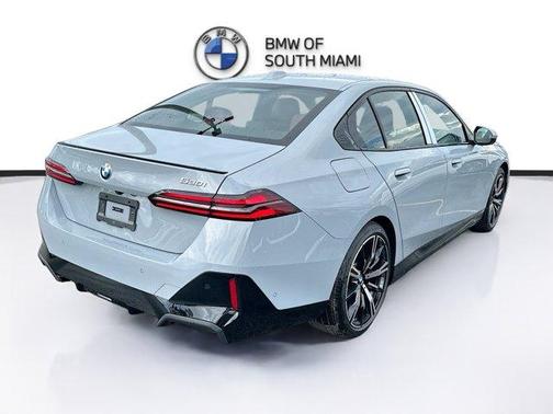 Gray Metallic 2026 BMW i5 eDrive40